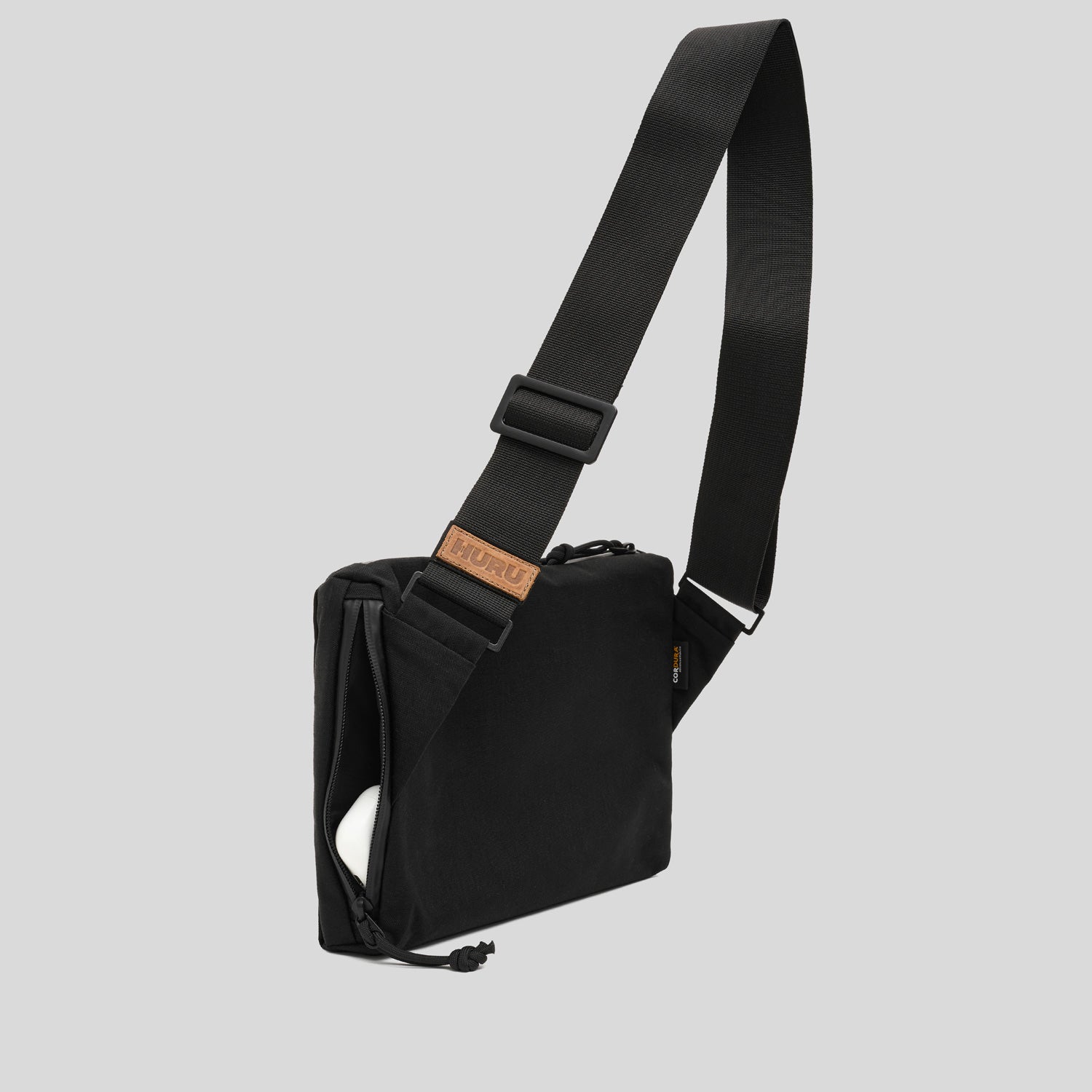 バッグ UNIVERSAL PRODUCTS Messenger Bag BLACK Black Tactical Messenger Bag