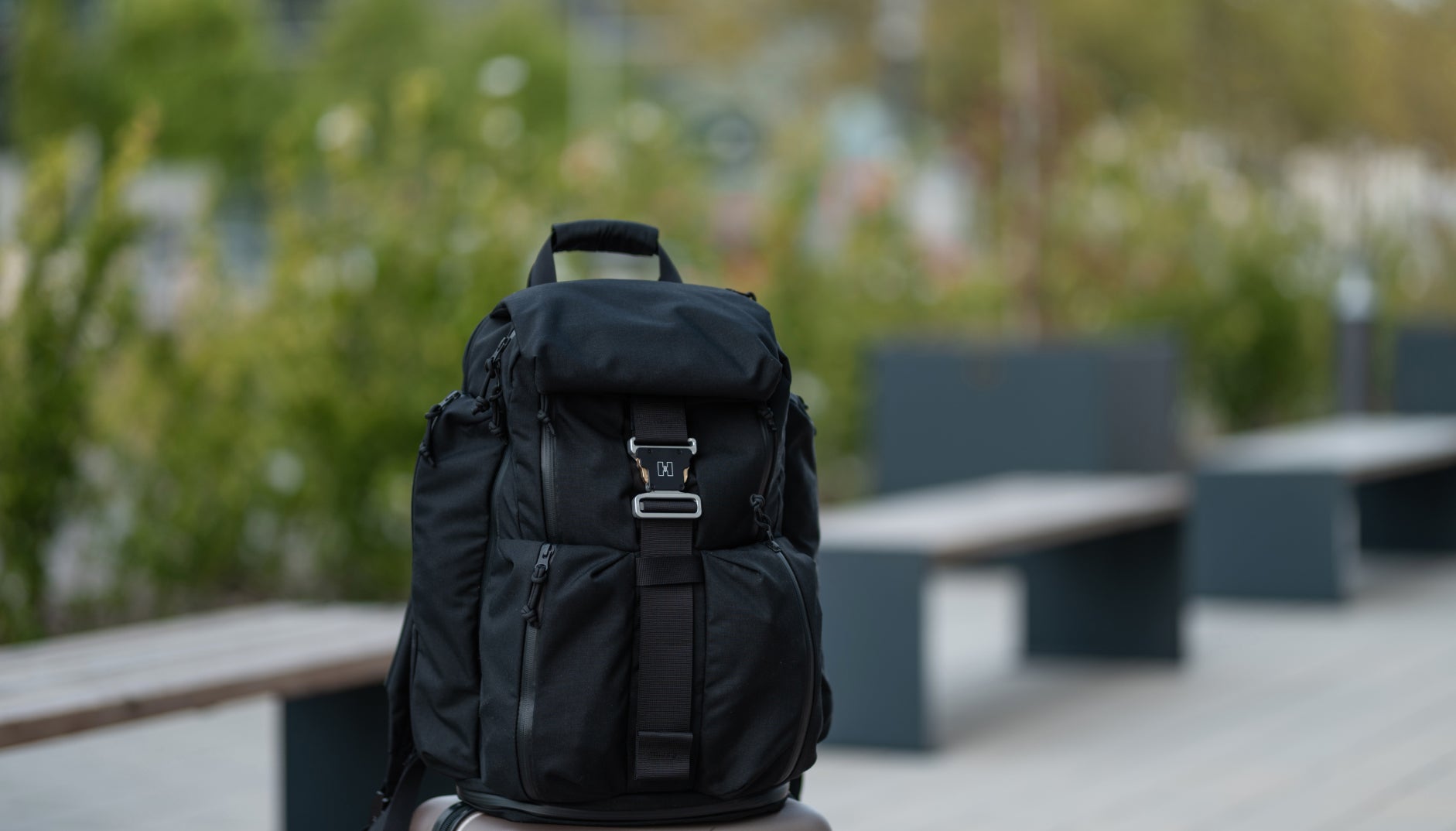 Huru backpack sales review